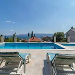 Apartamento Awesome In
